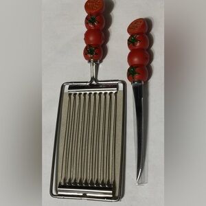 Tomato Kitchen Slicer & Knife 2 Piece Set with Tomato Styled Handles Red Nature